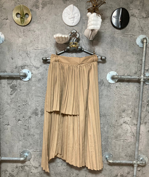 wrap pleated skirt beige