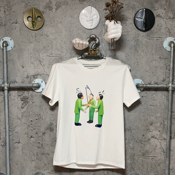 Joan Cornella Selfie Gun T-shirt green white