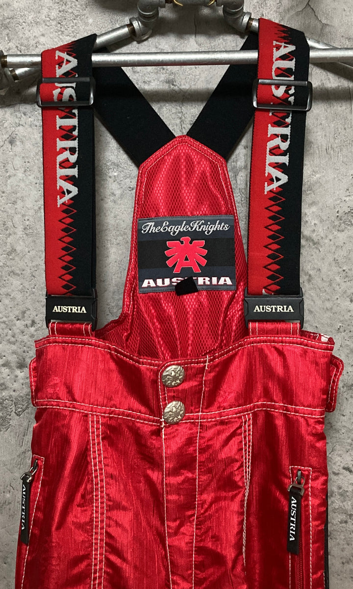 red ski pants jumpsuit Asics Austria The Eagle Knight – 雑居ビル