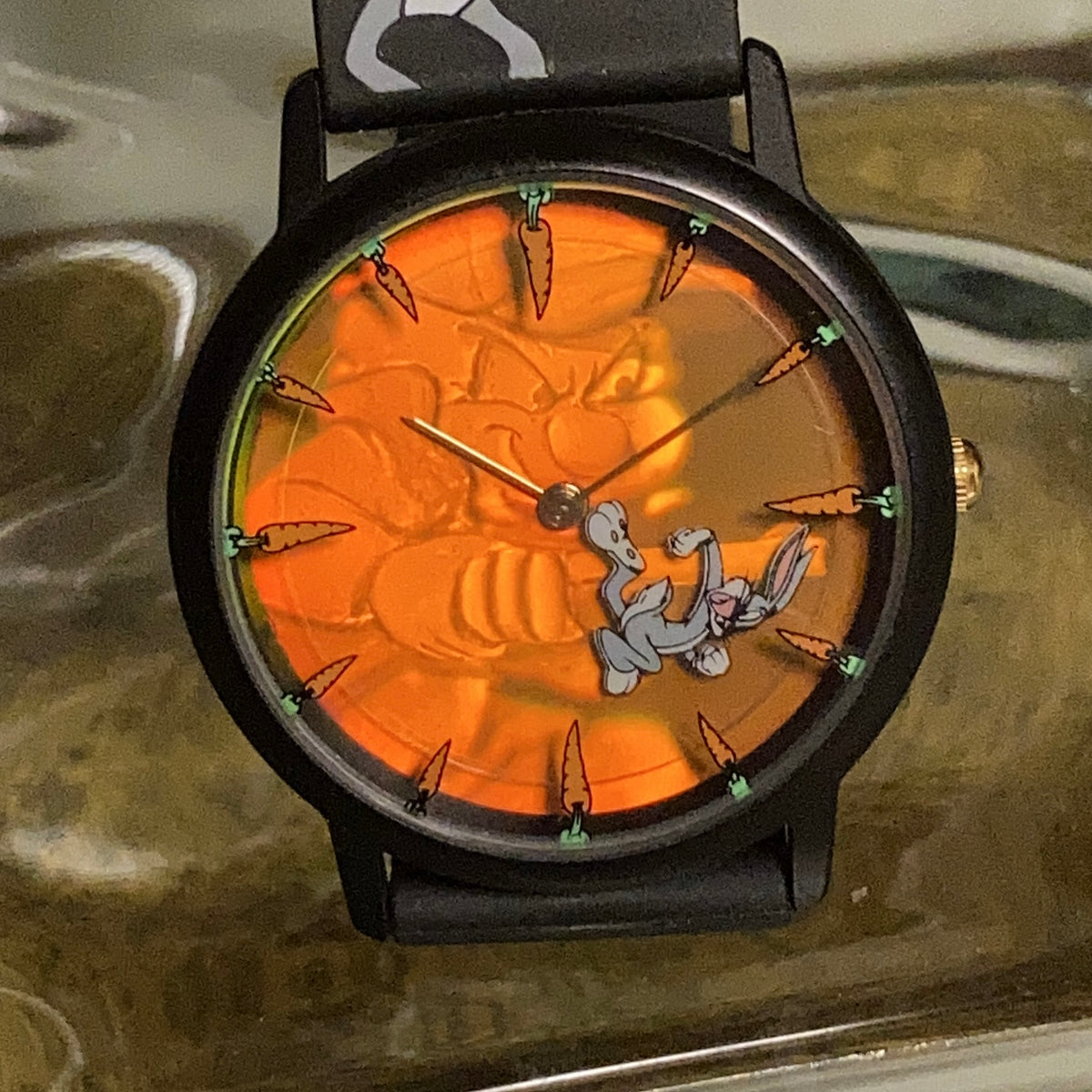 LOONEY TUNES Bugs Bunny Hologram 3D Watch – 雑居ビル