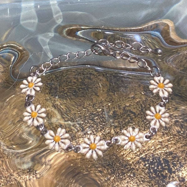 daisy flower bracelet