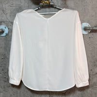 V-neck & crewneck white blouse